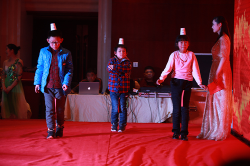 1551755549560761.jpg 18.jpg